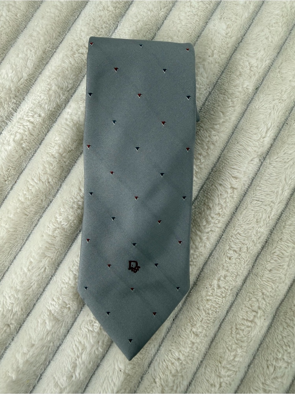 Vintage Christian Dior Monsier Gray Men's Tie with Subtle Pattern - Picture 1 of 8